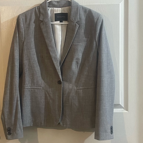 Banana Republic Jackets & Blazers - Banana Republic Light Gray Blazer